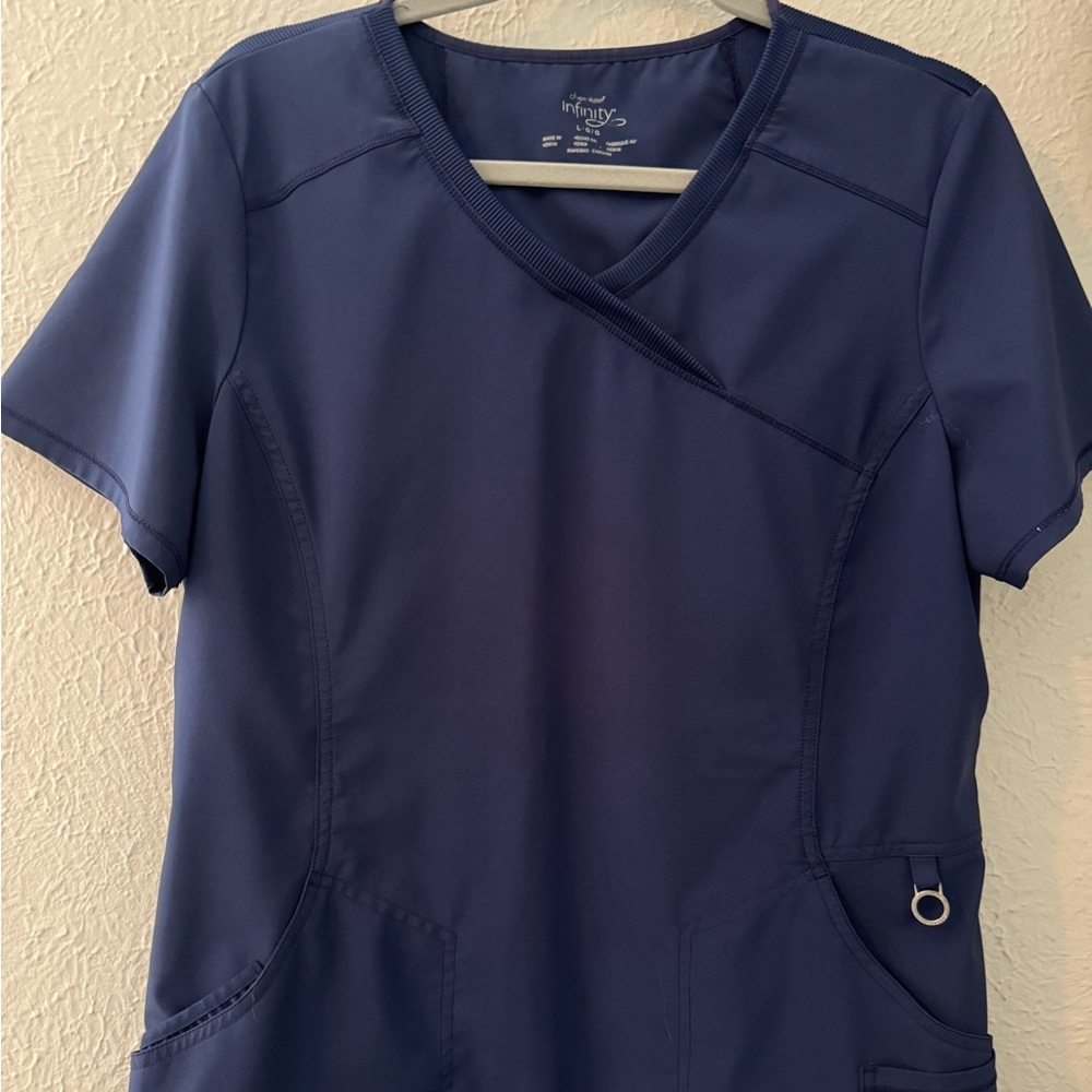 Infinity navy blue scrub set